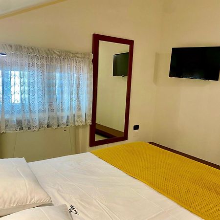 Bed & Breakfast Casa Anna Rita Vietri sul Mare Exterior photo